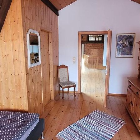 Ferienzimmer / Monteurzimmer Ноймаркт-ам-Валлерзе Экстерьер фото
